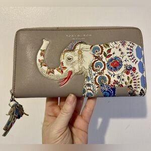 Limited Edition Tory Burch Elephant Zip Leather France Grey Wallet